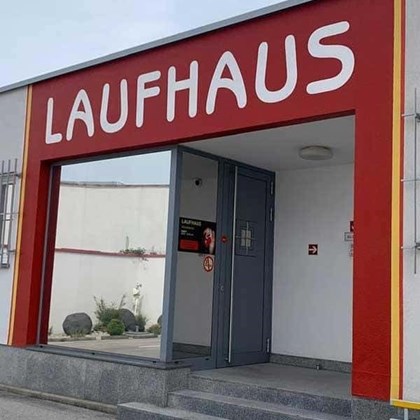 Laufhaus Wiener Neustadt